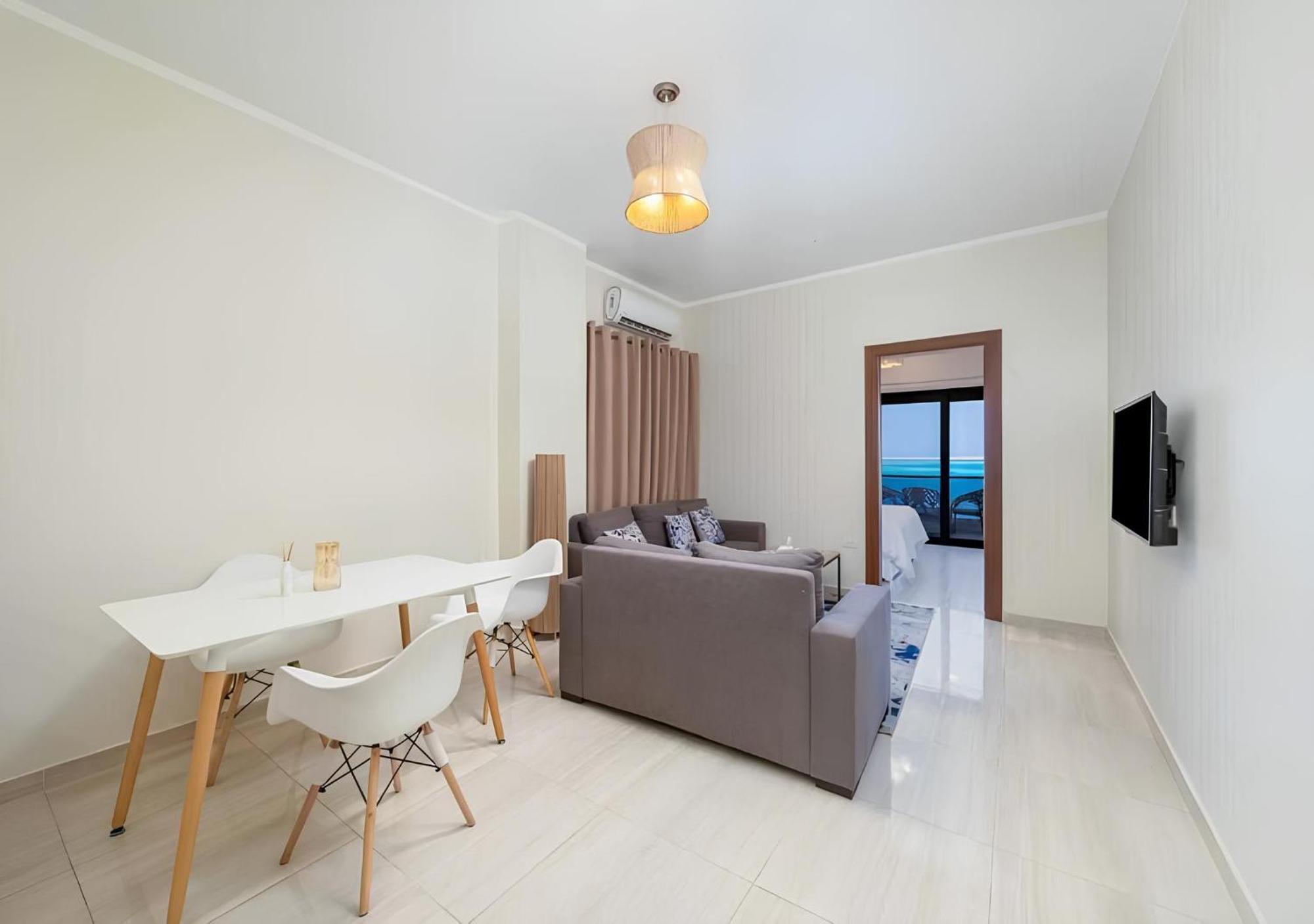 Blue View Suites Gurdaka Kültér fotó